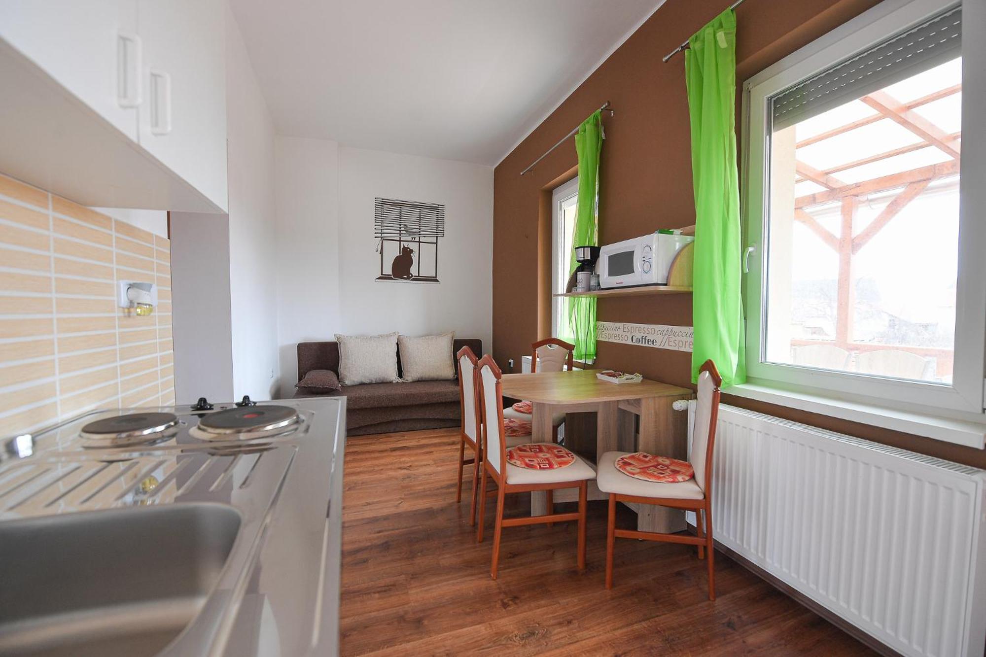 Kokusz Apartmanok Eger Camera foto