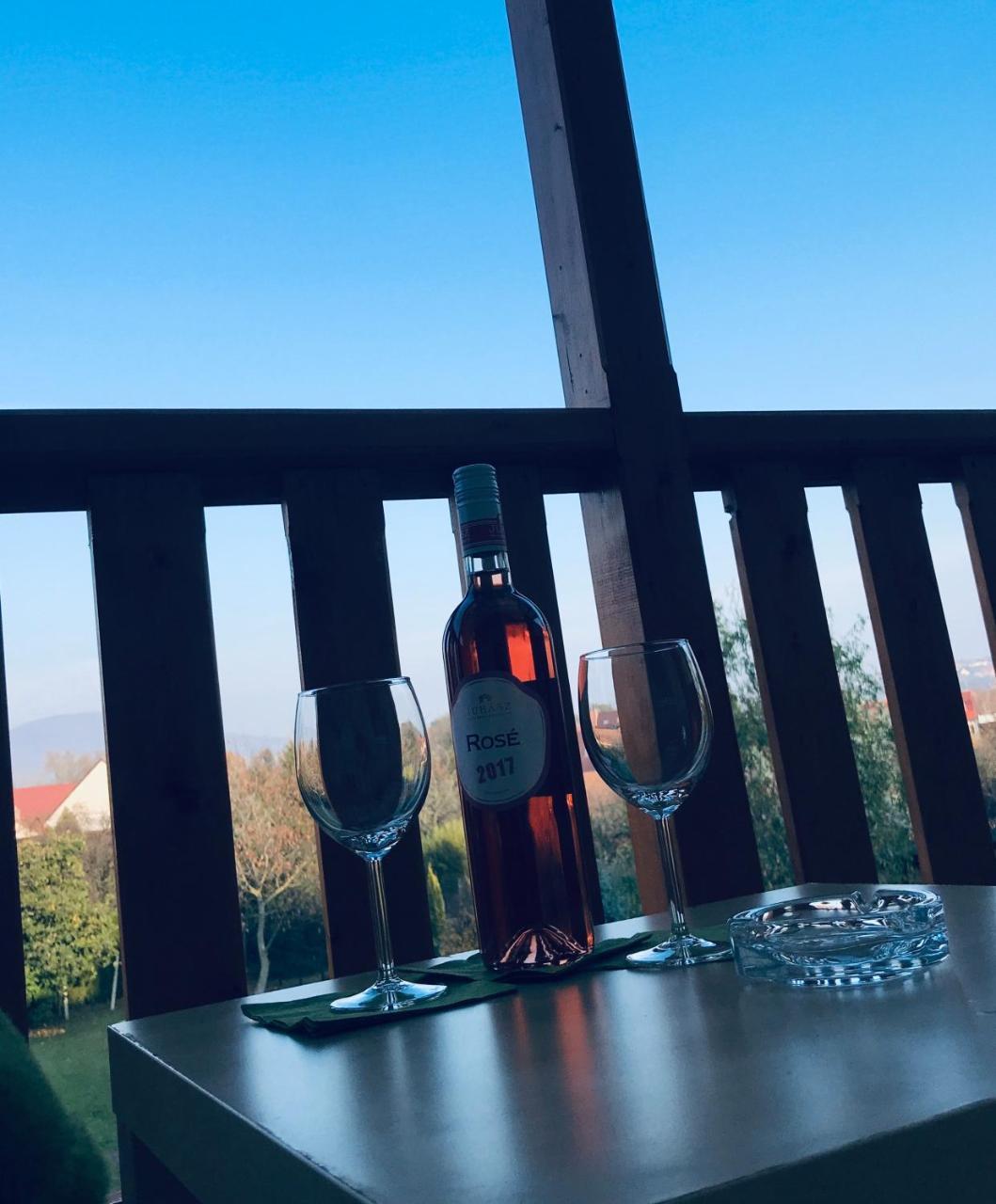 Kokusz Apartmanok Eger Esterno foto